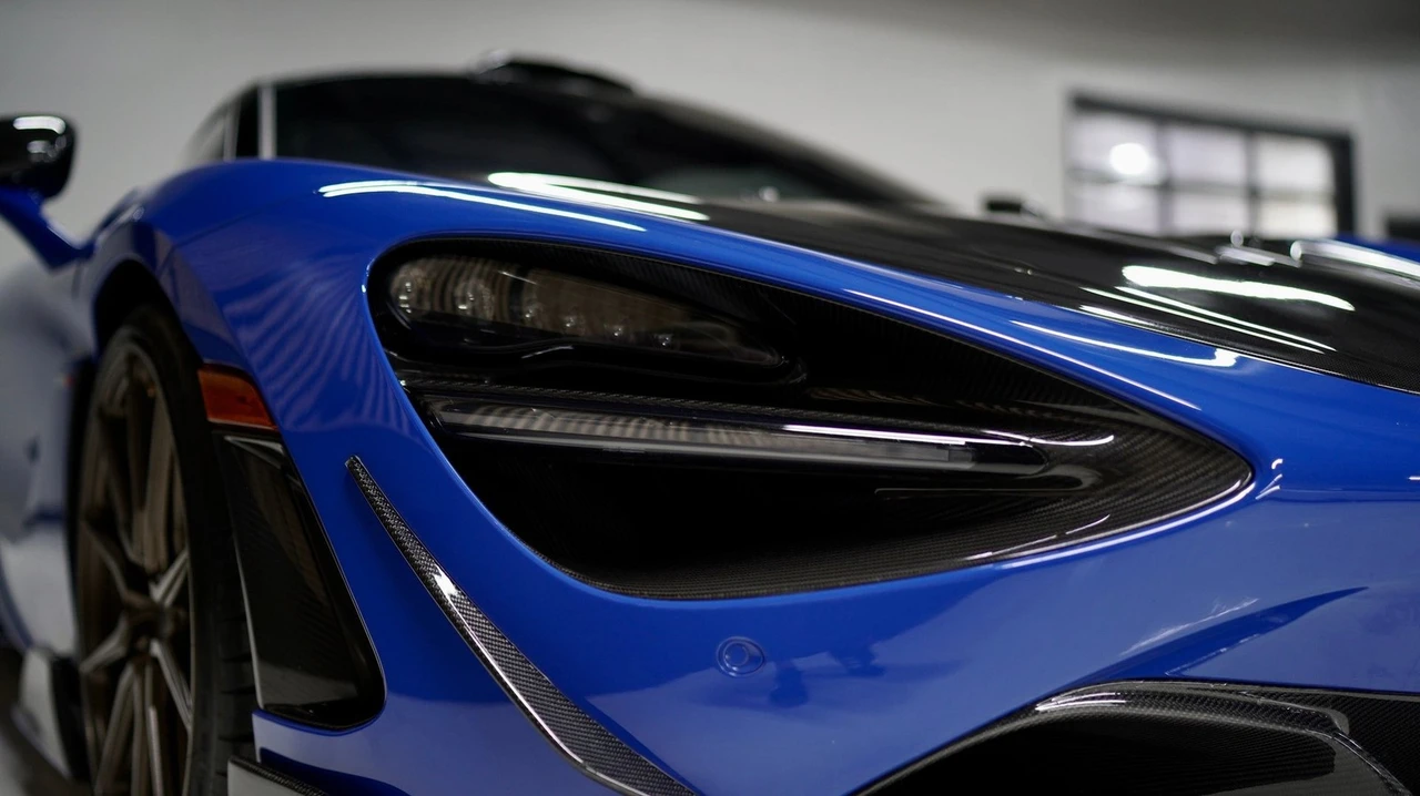 2018 McLaren 720S - Image 18 of 21