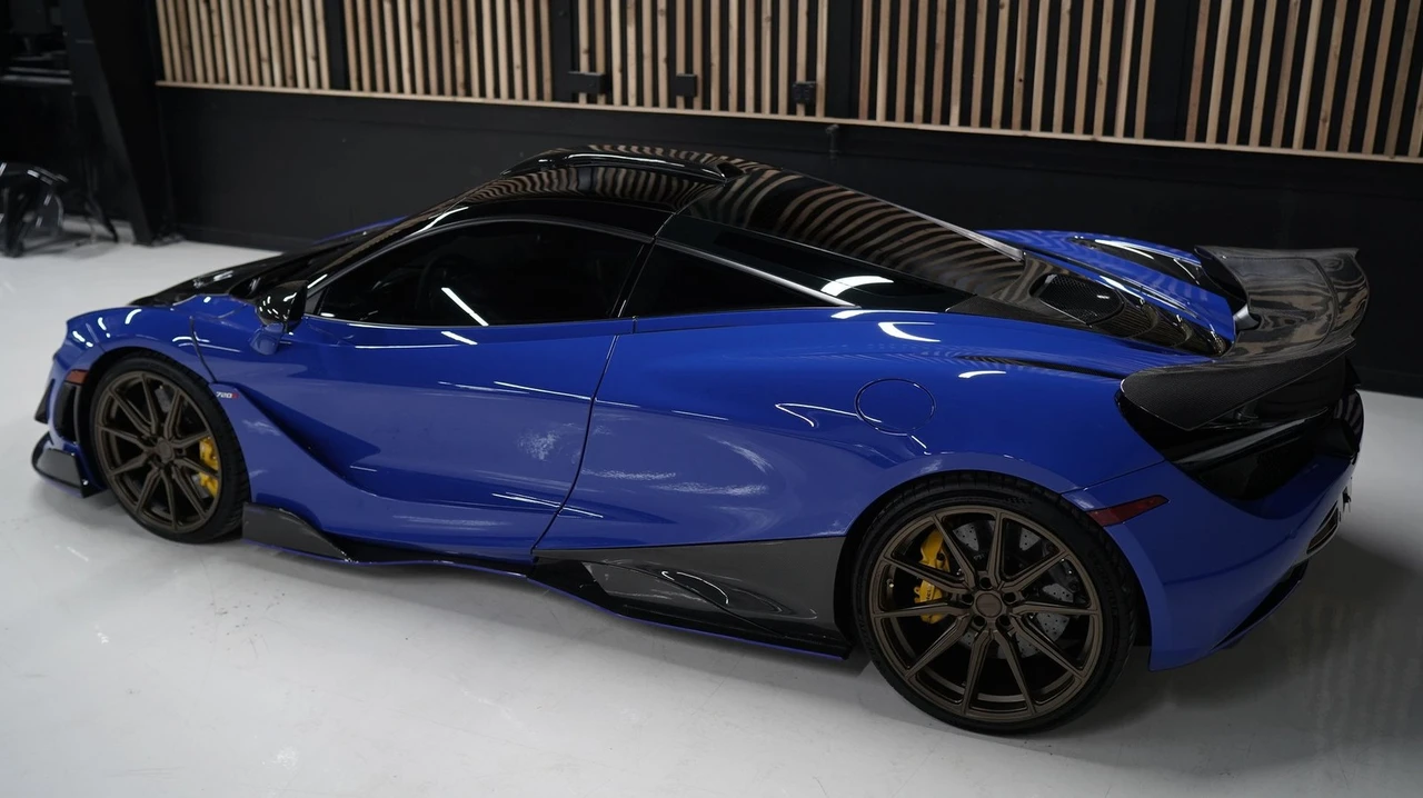 2018 McLaren 720S - Image 10 of 21