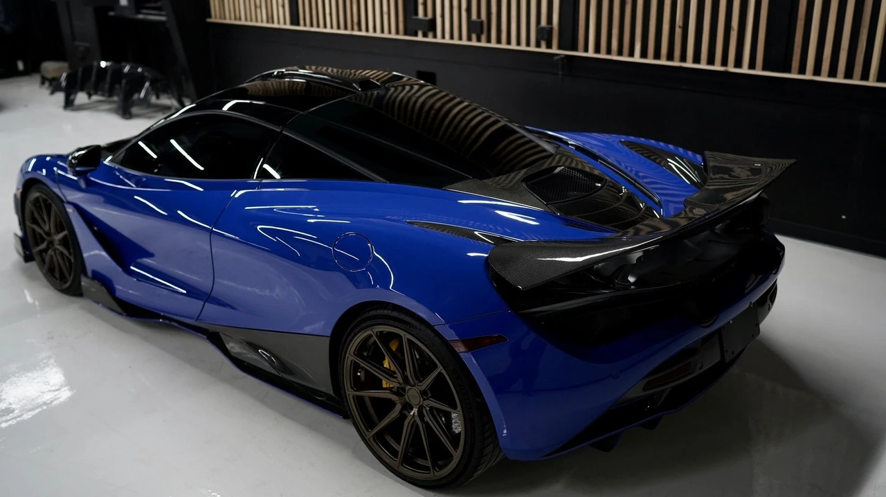 2018 McLaren 720S - Image 12 of 21