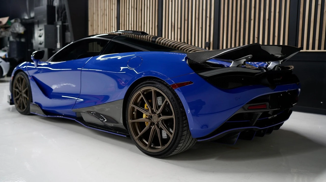 2018 McLaren 720S - Image 11 of 21