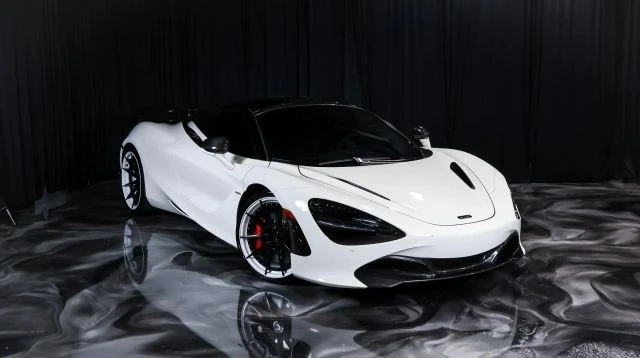2018 McLaren 720S - Image 2 of 21
