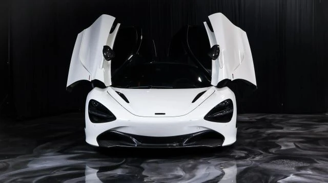 2018 McLaren 720S - Image 10 of 21