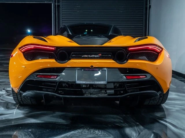 2018 McLaren 720S - Image 11 of 21