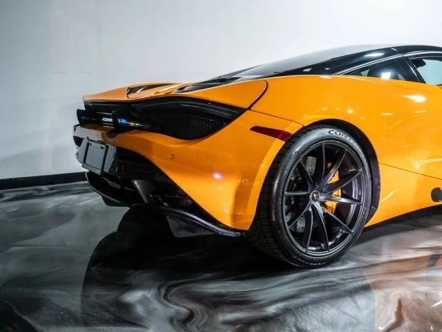 2018 McLaren 720S - Image 10 of 21
