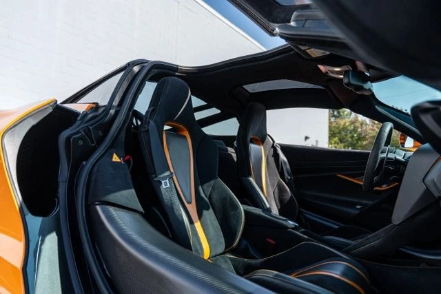 2018 McLaren 720S - Image 3 of 19
