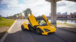 2018 McLaren 720S - Image 2 of 7