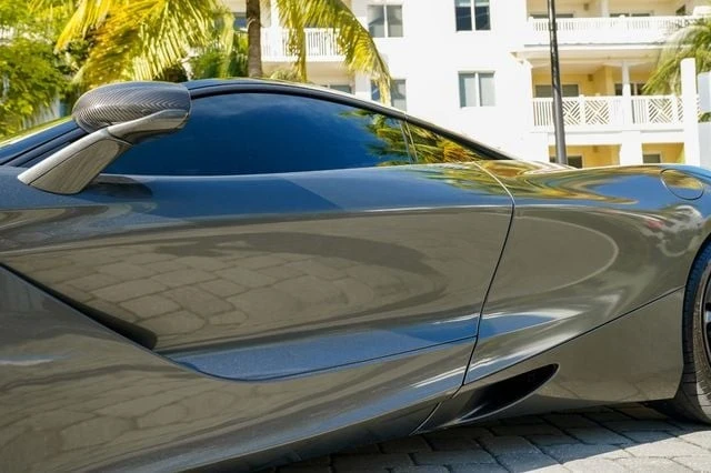 2018 McLaren 720S - Image 11 of 21