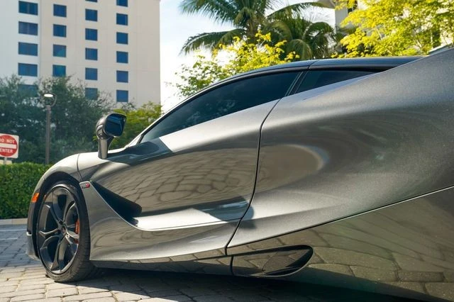 2018 McLaren 720S - Image 19 of 21