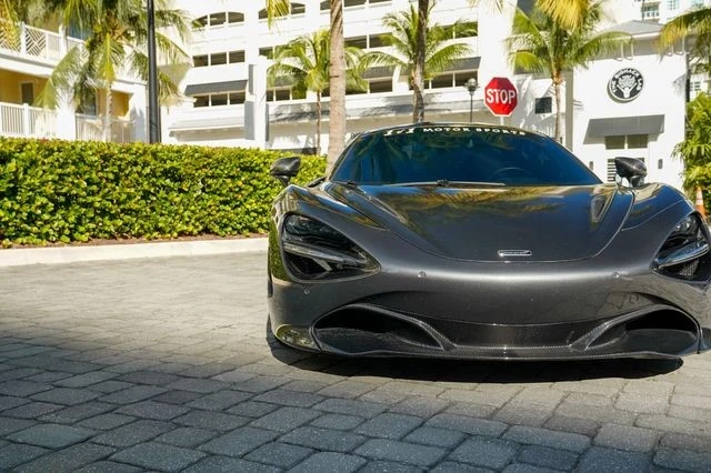 2018 McLaren 720S - Image 6 of 21