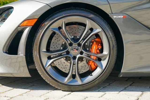 2018 McLaren 720S - Image 13 of 21