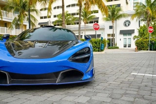 2018 McLaren 720S - Image 8 of 21
