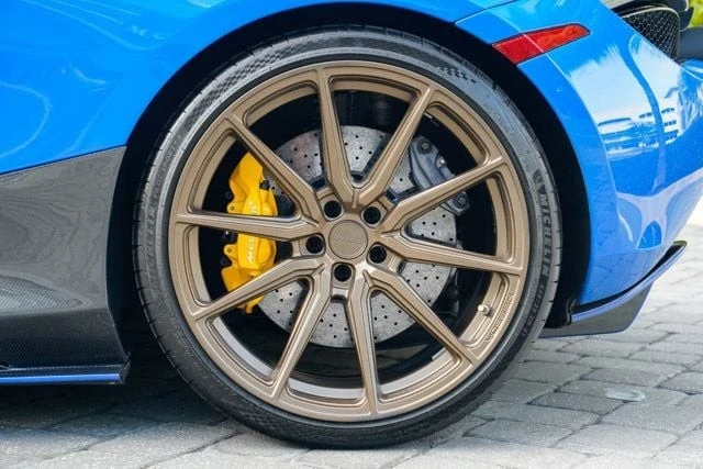 2018 McLaren 720S - Image 16 of 21