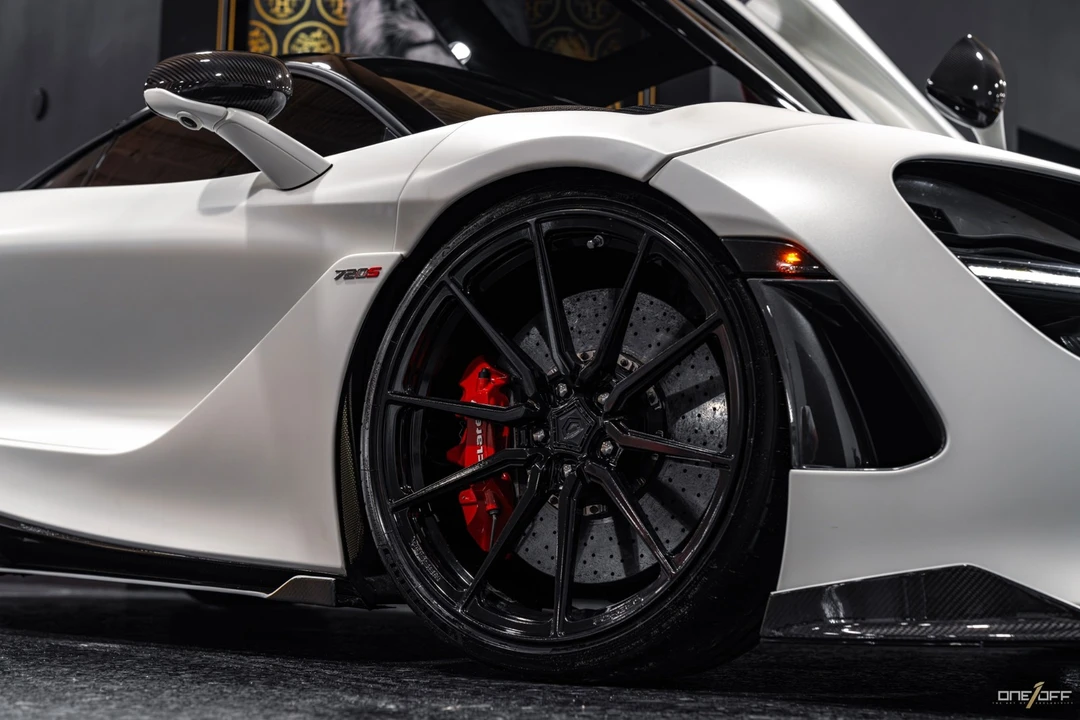 2018 McLaren 720S - Image 10 of 12