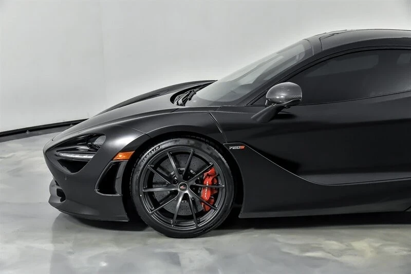 2018 McLaren 720S - Image 8 of 21
