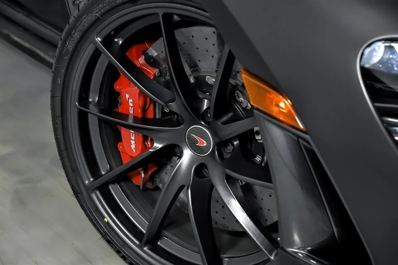 2018 McLaren 720S - Image 4 of 21