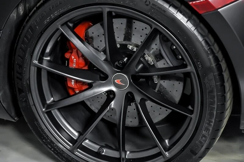 2018 McLaren 720S - Image 20 of 21