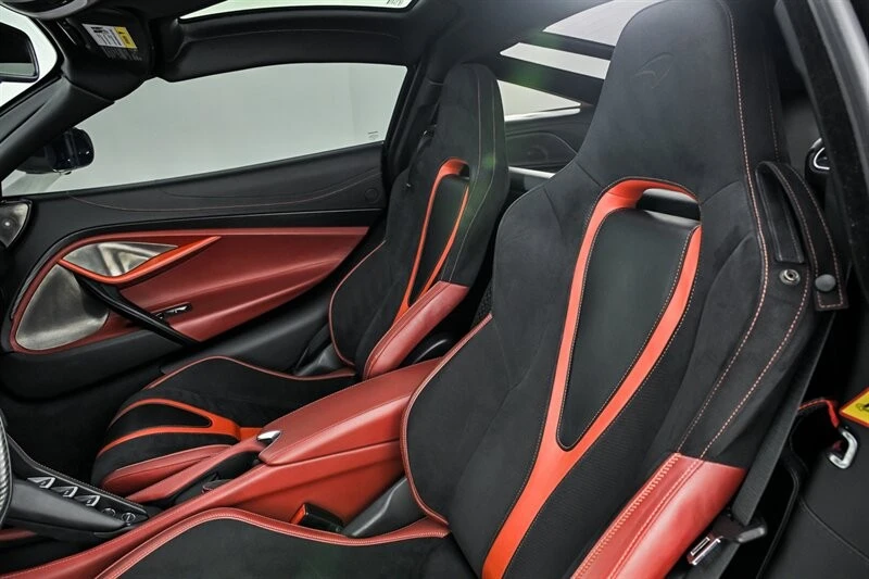 2018 McLaren 720S - Image 18 of 31