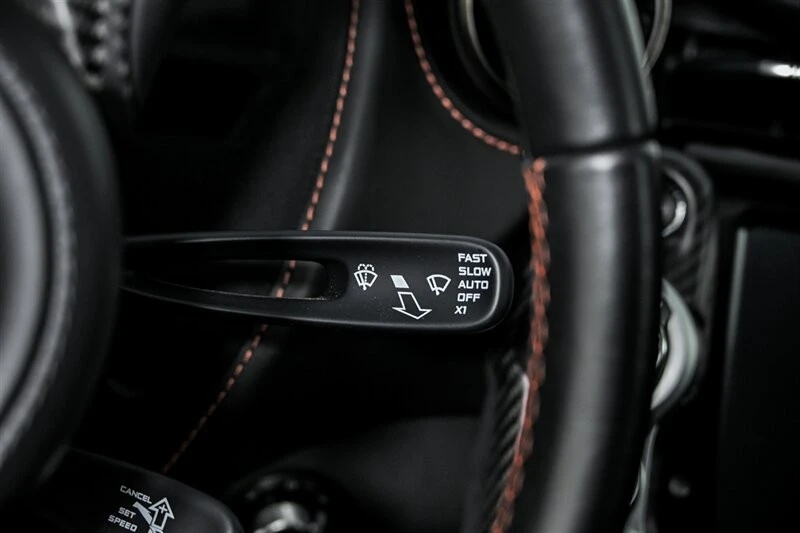 2018 McLaren 720S - Image 26 of 31