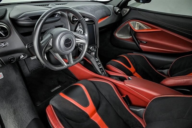 2018 McLaren 720S - Image 16 of 31