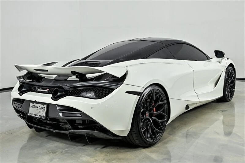 2018 McLaren 720S - Image 13 of 31