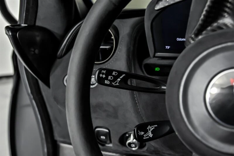 2018 McLaren 720S - Image 30 of 31