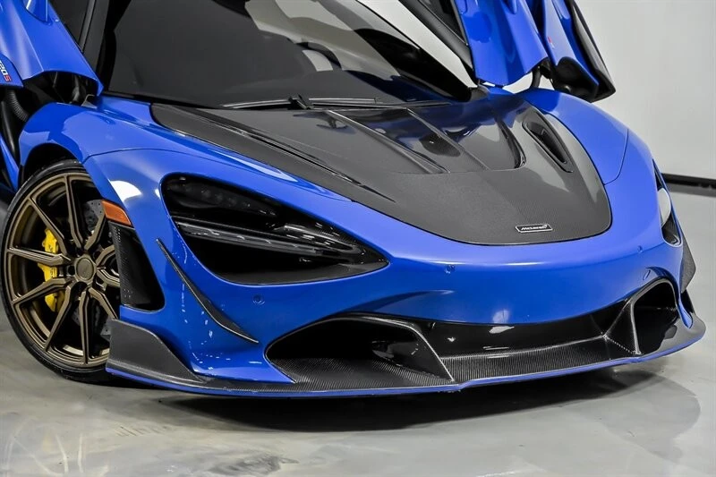 2018 McLaren 720S - Image 3 of 31