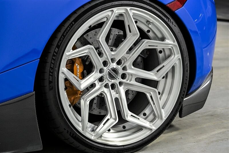 2018 McLaren 720S - Image 24 of 31