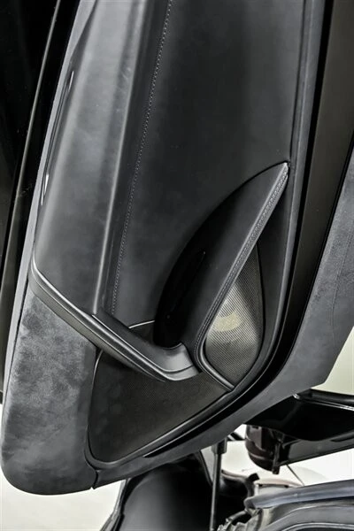 2018 McLaren 720S - Image 20 of 31