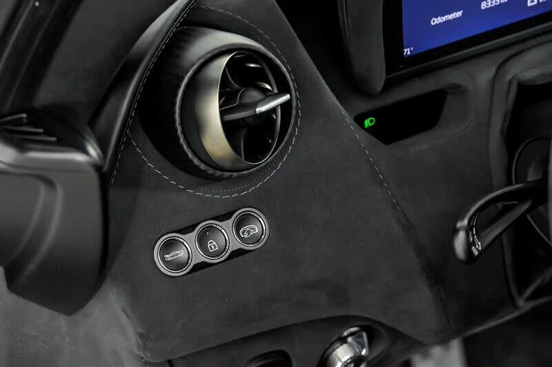 2018 McLaren 720S - Image 25 of 31