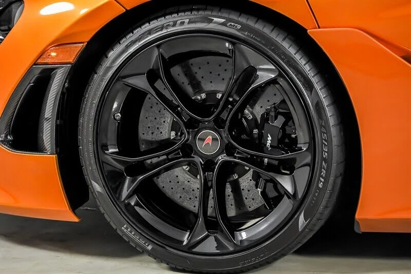 2018 McLaren 720S - Image 12 of 31