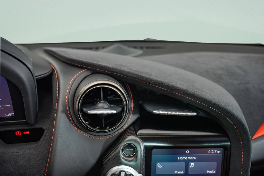 2018 McLaren 720S - Image 14 of 21