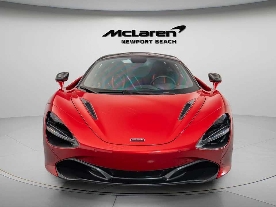 2018 McLaren 720S - Image 2 of 21