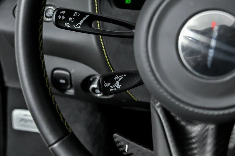 2018 McLaren 720S - Image 30 of 31