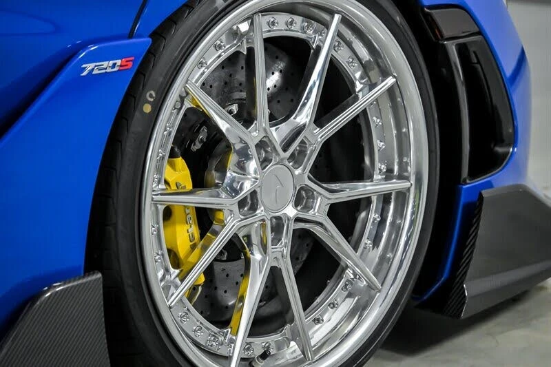 2018 McLaren 720S - Image 18 of 31