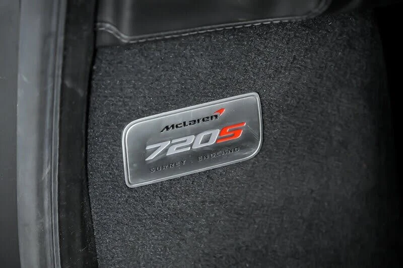 2018 McLaren 720S - Image 26 of 31