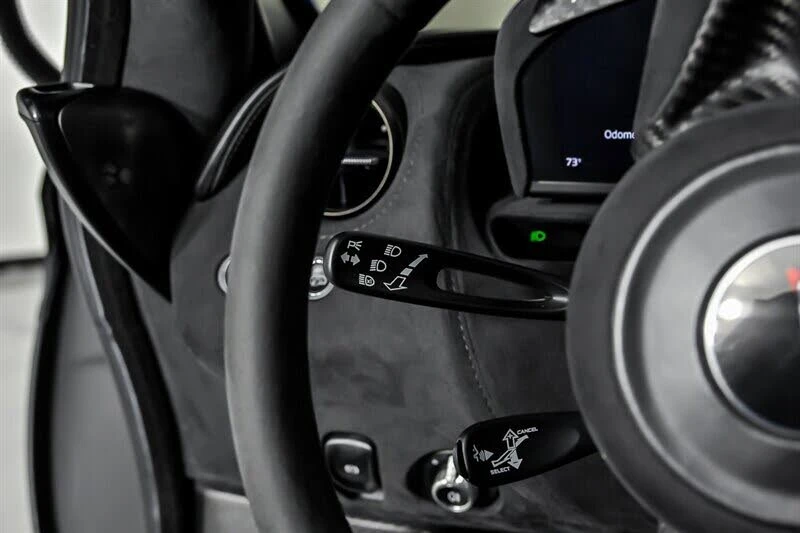 2018 McLaren 720S - Image 30 of 31