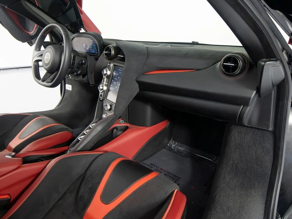 2018 McLaren 720S - Image 28 of 31