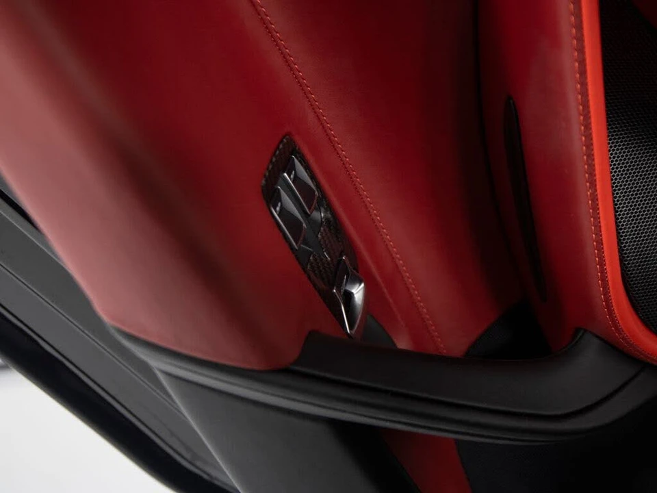 2018 McLaren 720S - Image 12 of 31