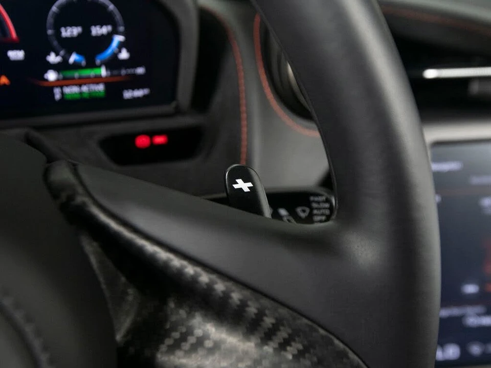 2018 McLaren 720S - Image 17 of 31