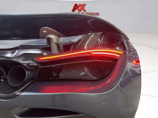 2018 McLaren 720S - Image 31 of 31