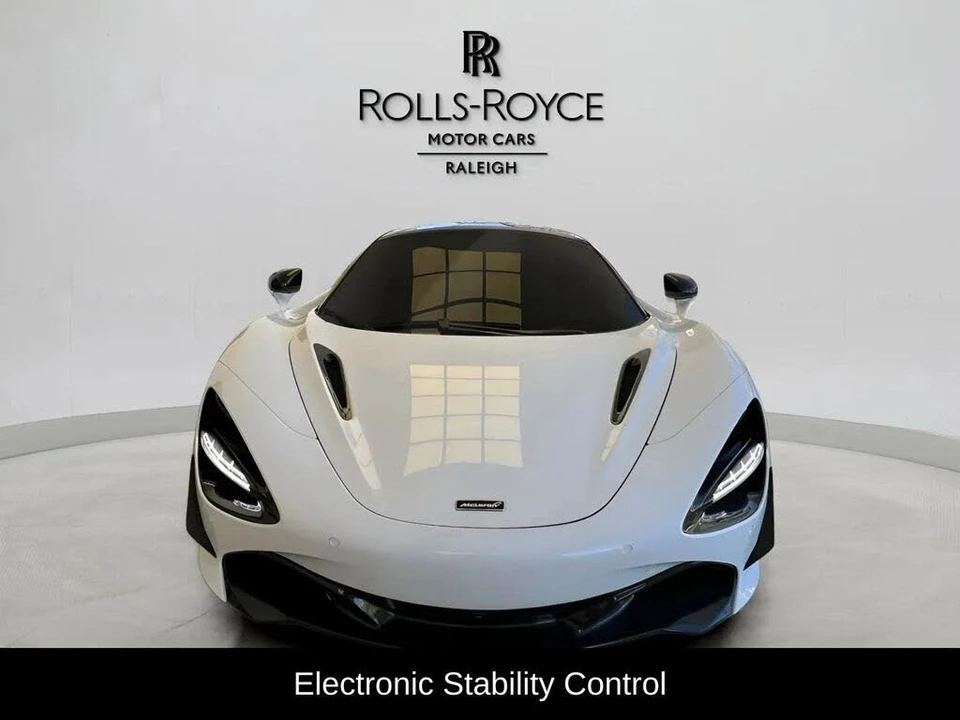 2018 McLaren 720S - Image 9 of 30