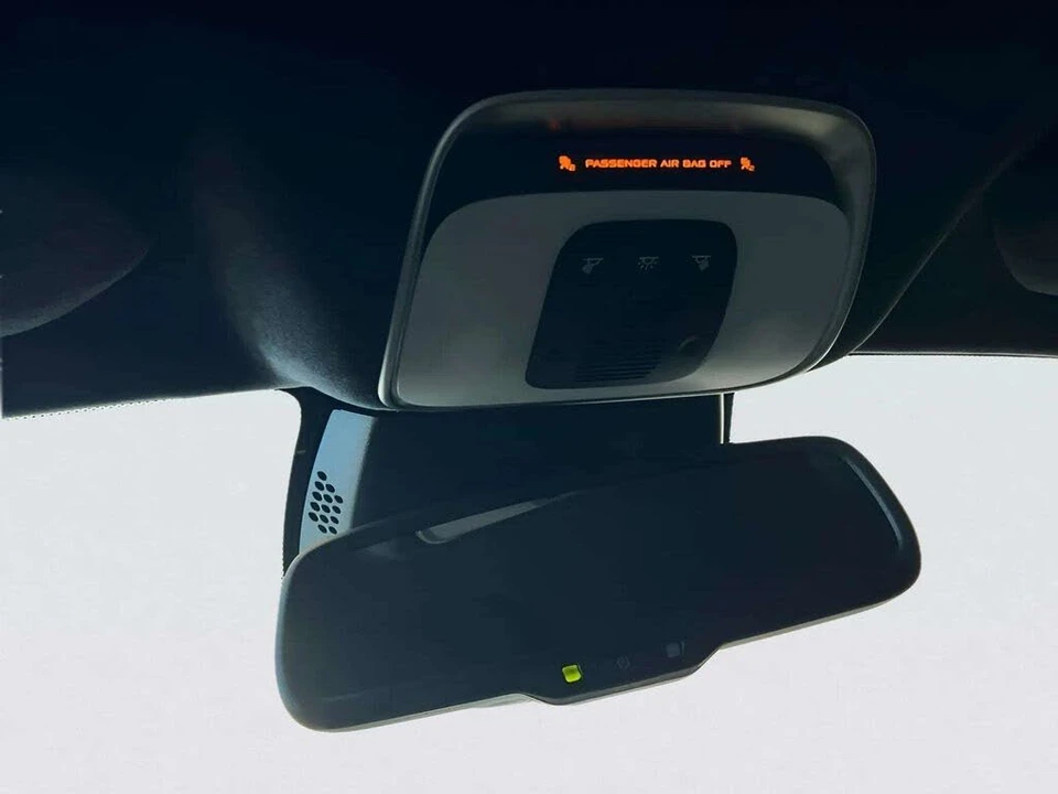 2018 McLaren 720S - Image 24 of 30