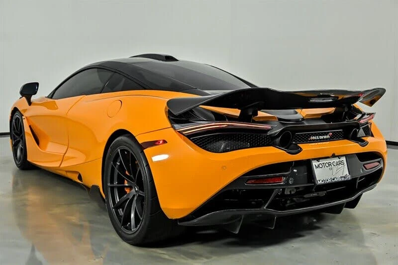 2018 McLaren 720S - Image 10 of 31