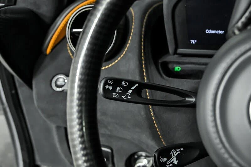 2018 McLaren 720S - Image 24 of 31