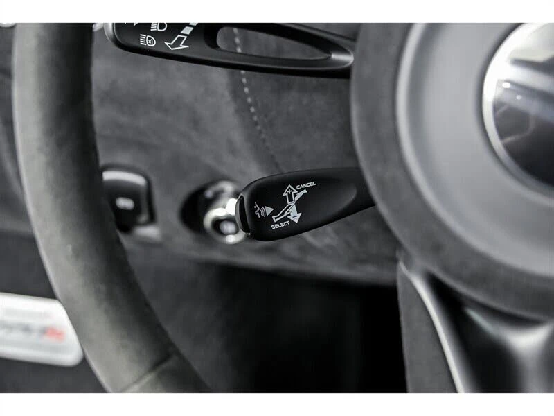 2018 McLaren 720S - Image 24 of 31