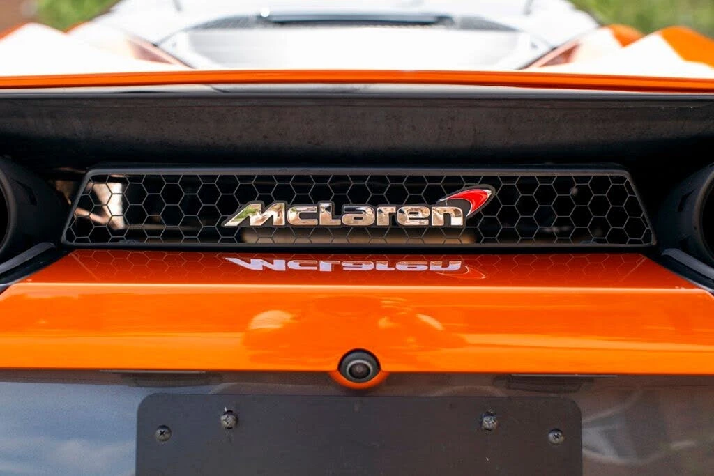 2018 McLaren 720S - Image 26 of 31