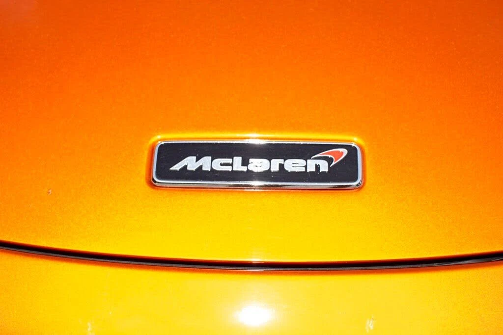 2018 McLaren 720S - Image 12 of 31