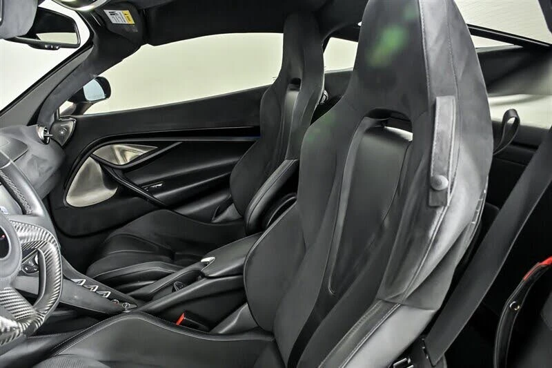 2018 McLaren 720S - Image 23 of 31