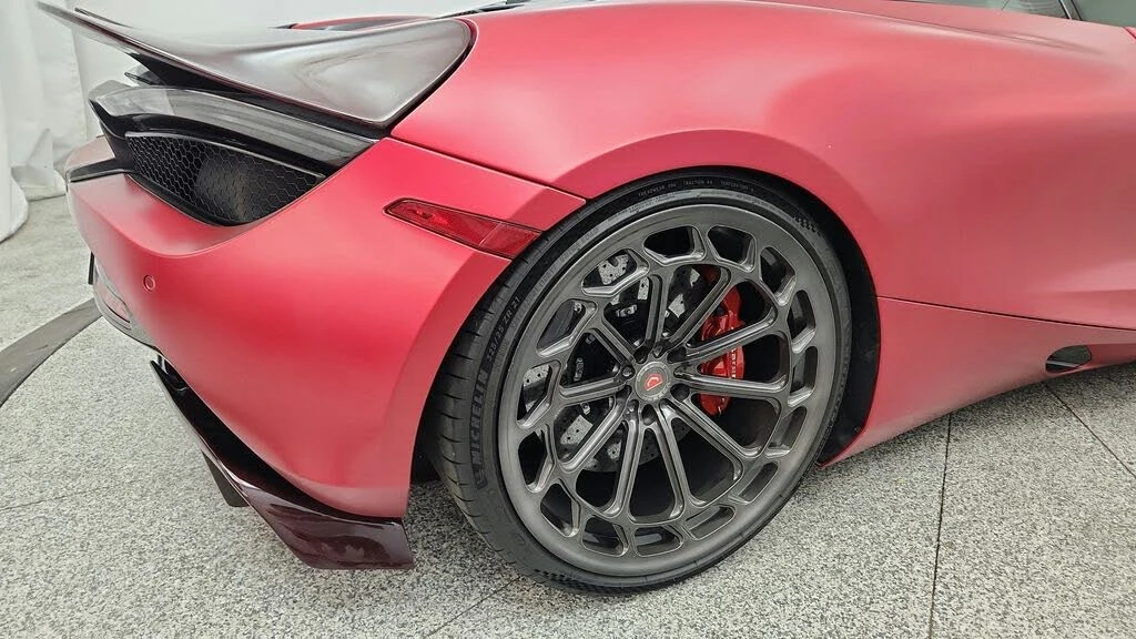 2018 McLaren 720S - Image 25 of 31