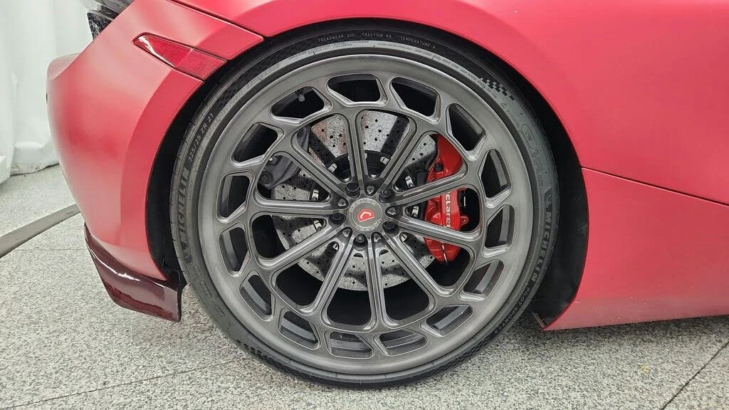 2018 McLaren 720S - Image 26 of 31